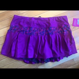 SkirtSports Lioness Run skirt in Grape/Chaos print XL NWT